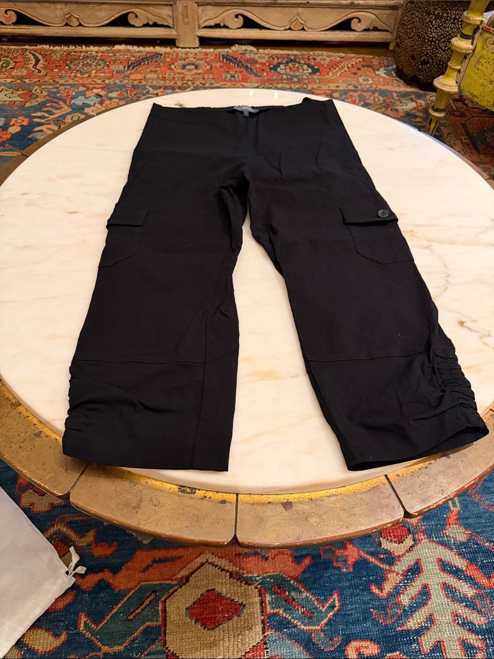 Elliott Lauren Women's Black Cargo Capris Size 12 Like New